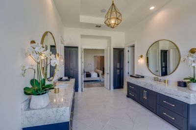 Luxury Vanity Area